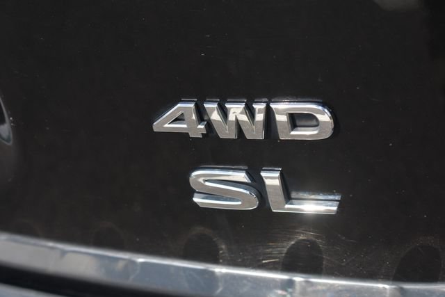Used 2016 Nissan Pathfinder SL w/ SL Premium Package AWD/4WD image 18