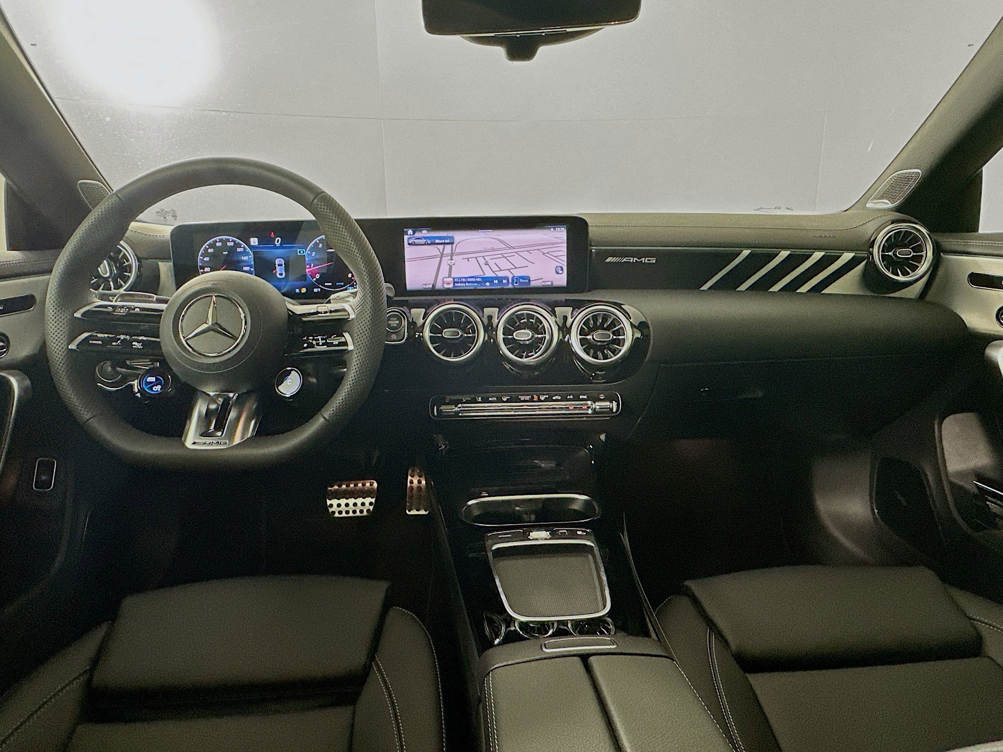 Certified 2026 Mercedes-Benz CLA 35 AMG CLA 35 AMG image 28