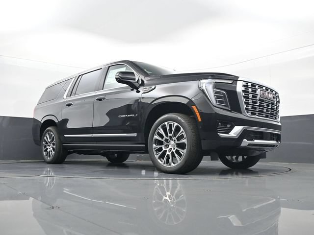 New 2026 GMC Yukon XL Denali w/ Denali Reserve Package AWD/4WD image 24