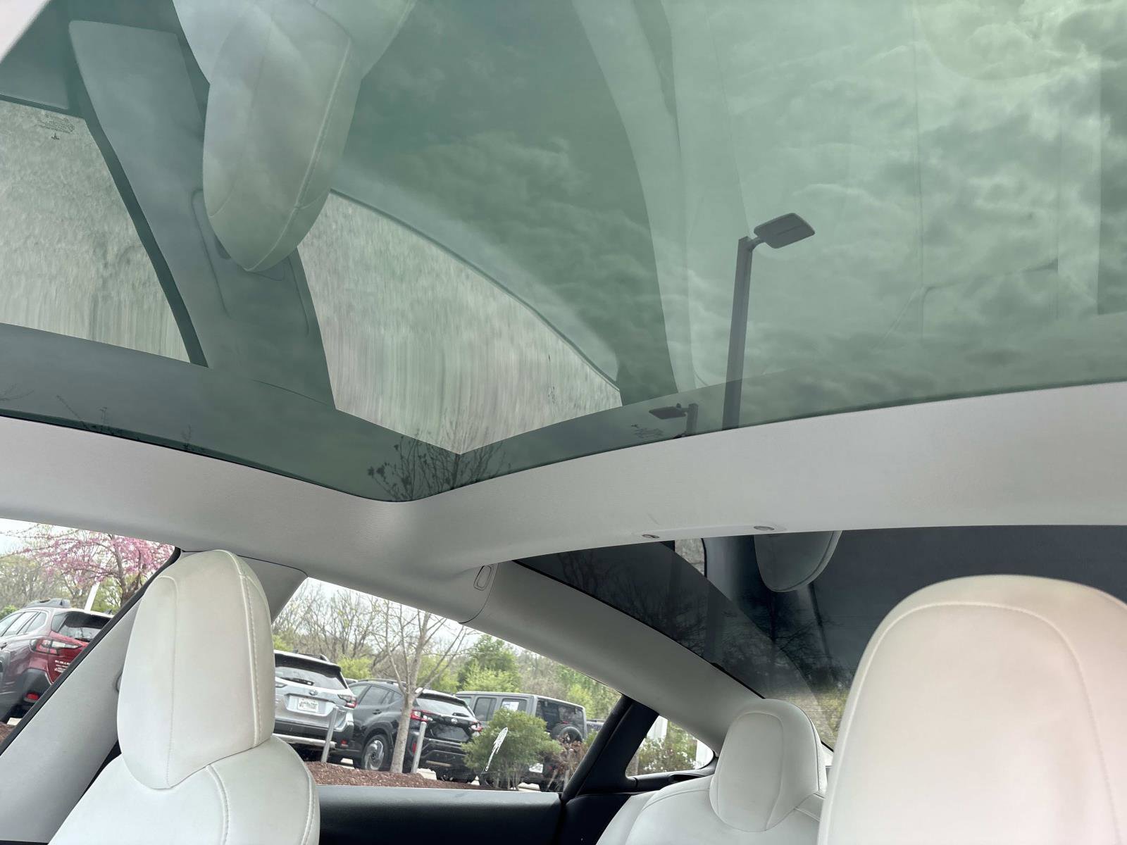 Used 2022 Tesla Model 3 Performance image 15