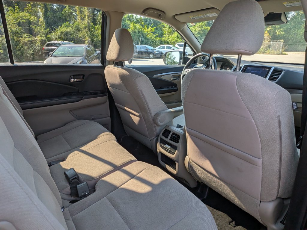 Used 2016 Honda Pilot EX image 25