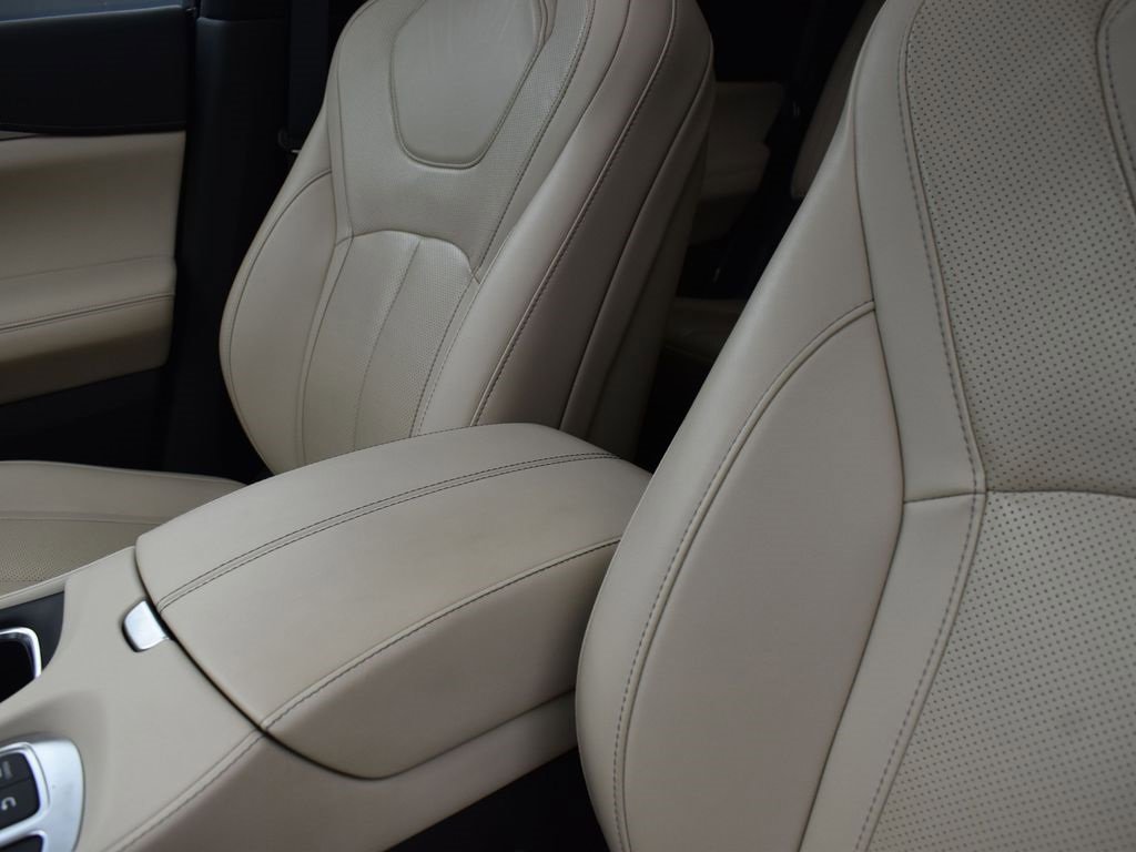 Certified 2023 INFINITI QX60 Pure image 14