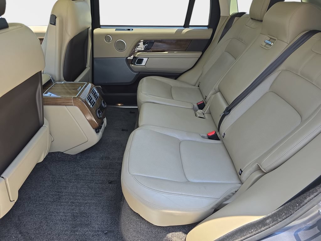 Used 2018 Land Rover Range Rover Long Wheelbase Supercharged AWD/4WD image 18