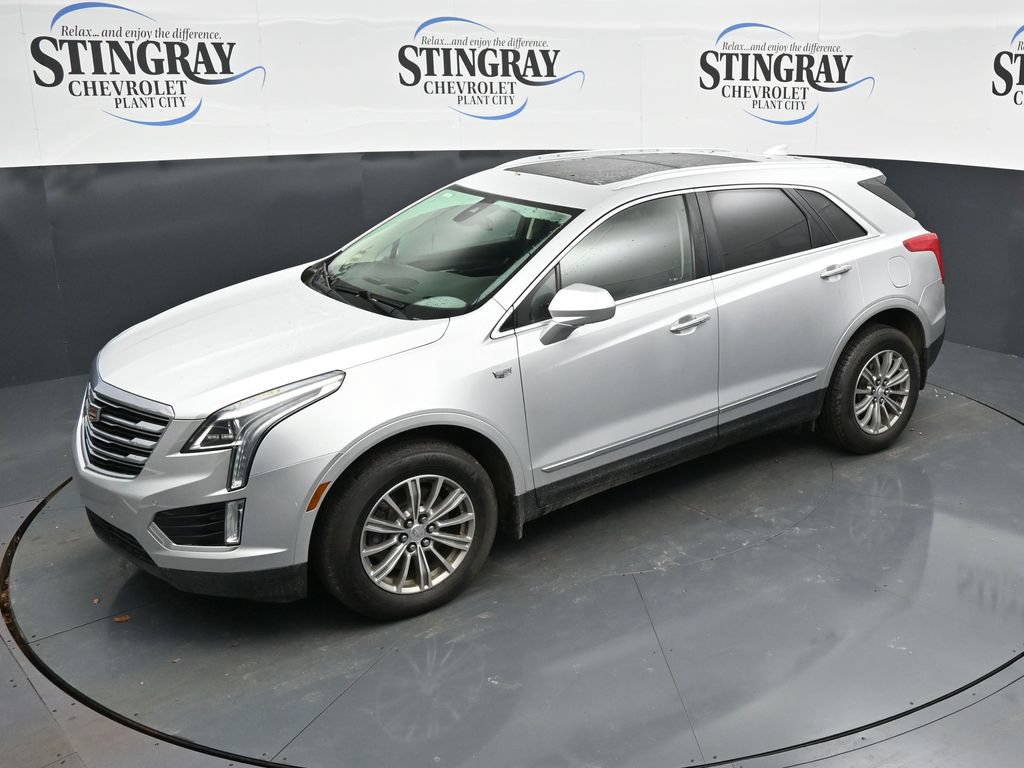 Used 2017 Cadillac XT5 Luxury w/ Driver Awareness Package FWD image 20