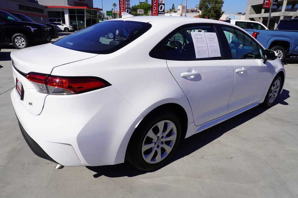 Certified 2025 Toyota Corolla LE FWD image 7