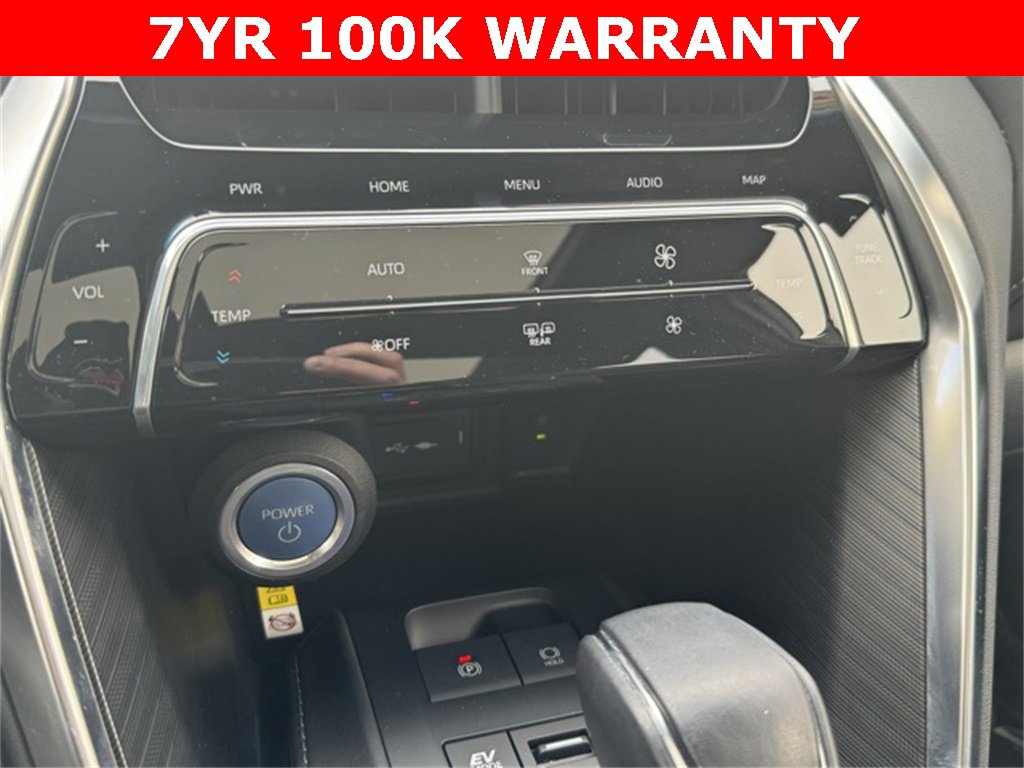 Certified 2022 Toyota Venza Limited image 13