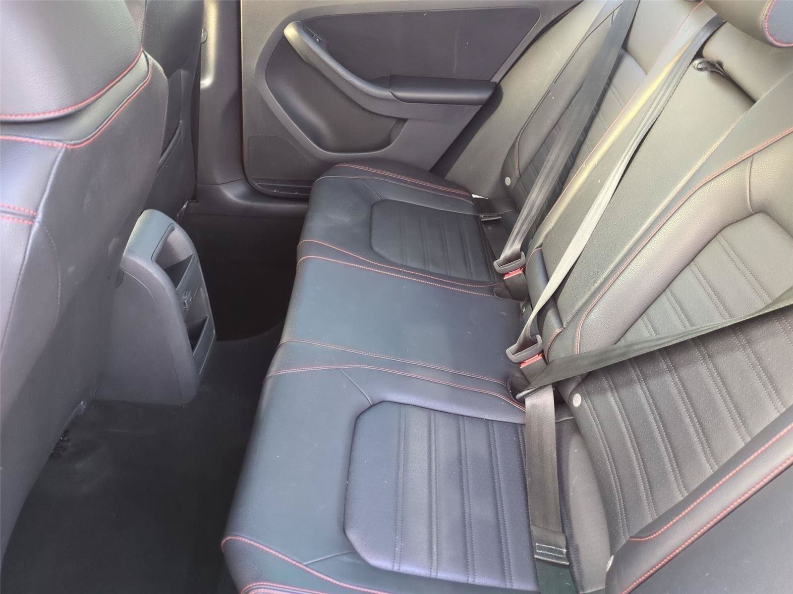 Used 2017 Volkswagen Jetta GLI FWD image 17