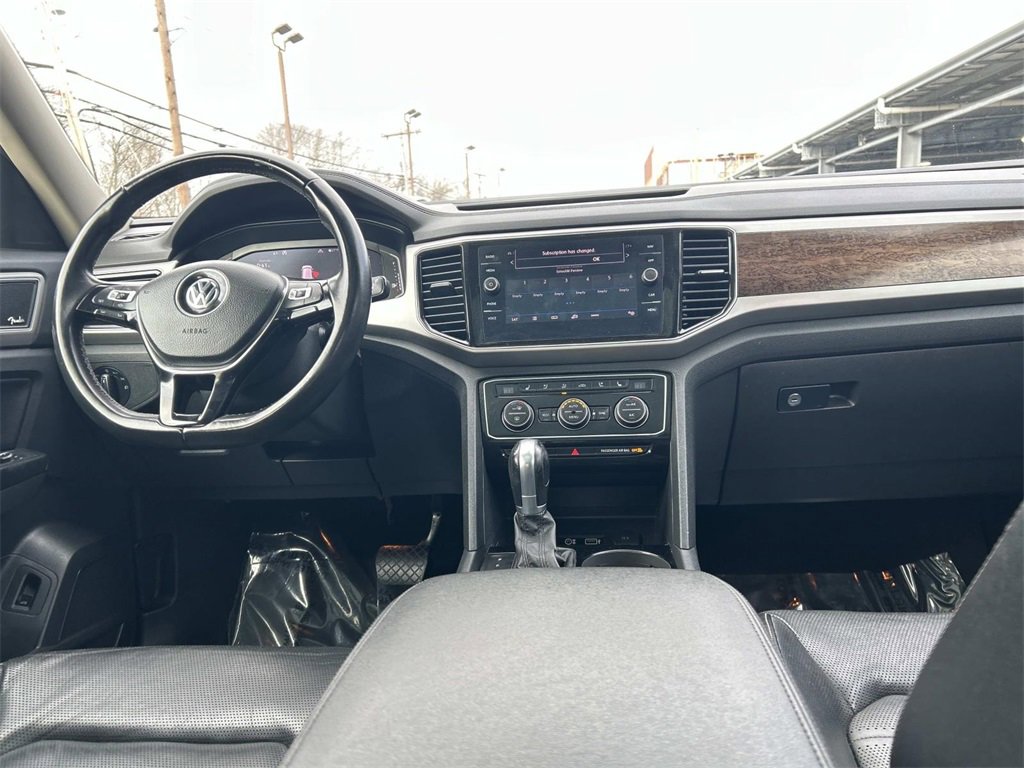 Used 2019 Volkswagen Atlas SEL Premium image 17
