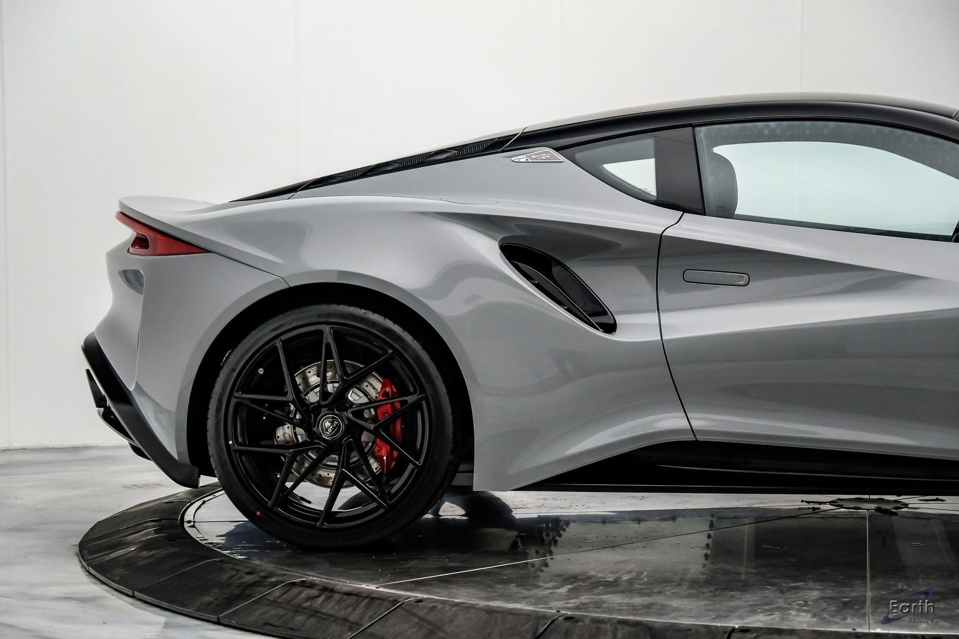 New 2026 Lotus Emira V6 SE RWD image 24