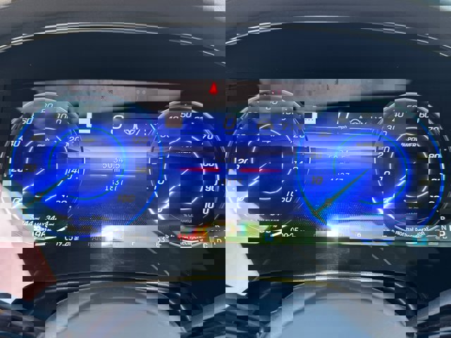 Used 2022 Mercedes-Benz EQS 580 4MATIC Sedan image 25