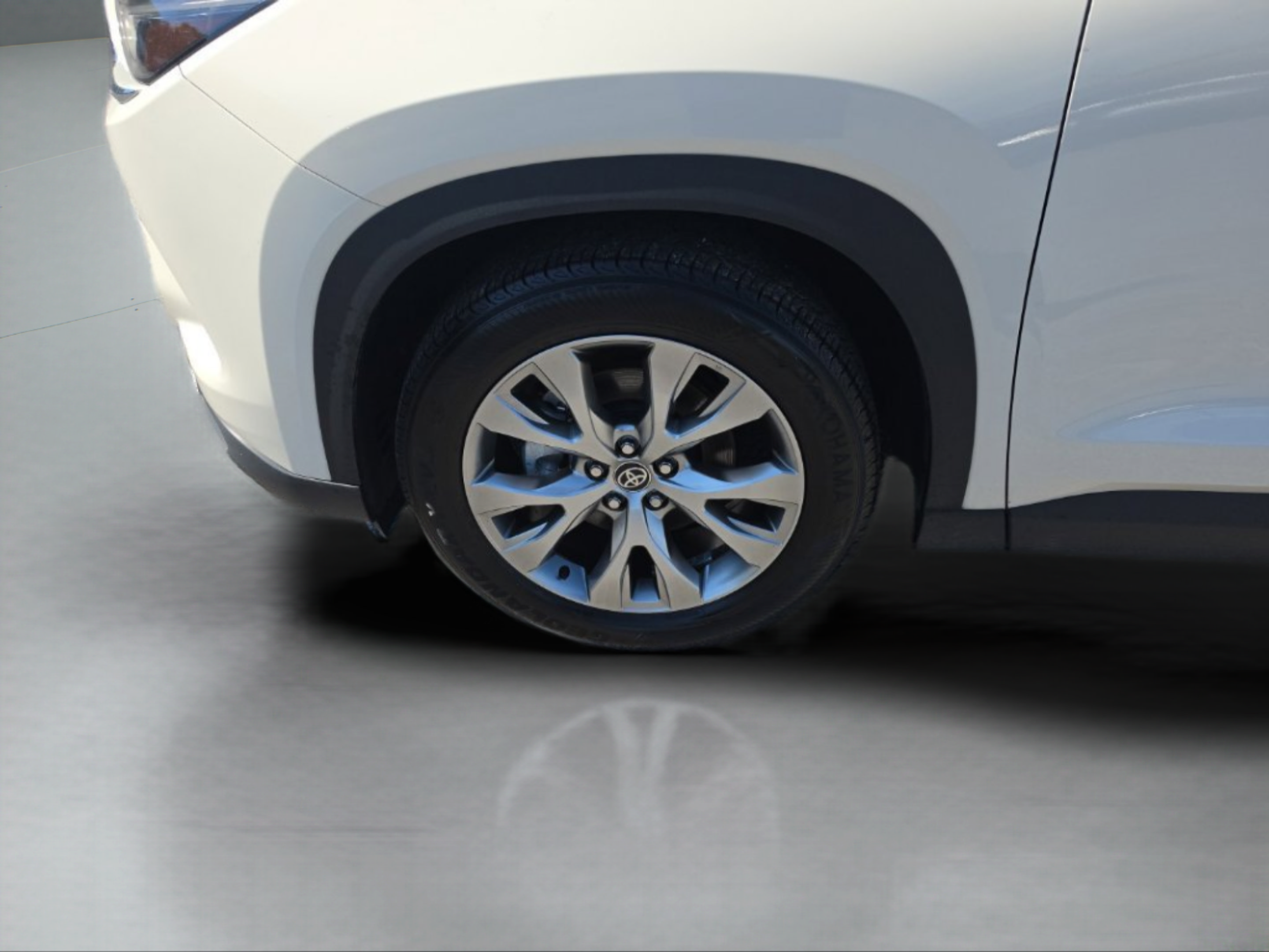 Used 2024 Toyota Grand Highlander AWD Hybrid image 31