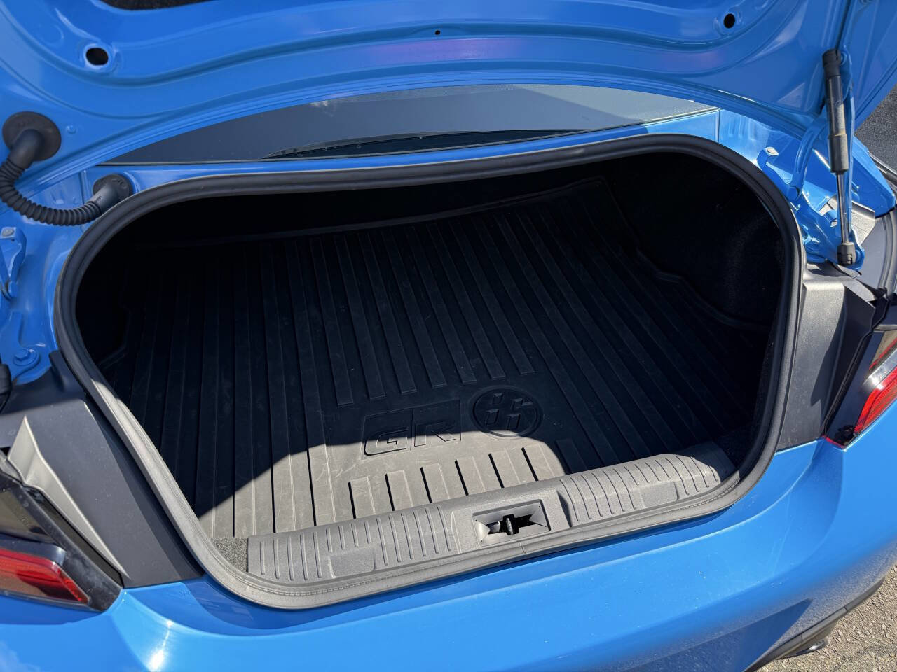 Used 2023 Toyota GR86 Premium image 15