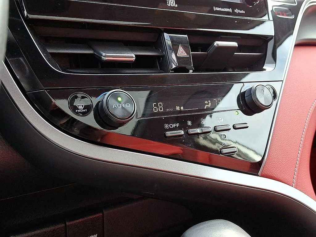 Used 2022 Toyota Camry XSE w/ Navigation Package AWD/4WD image 17