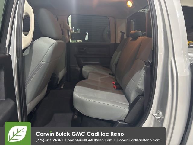 Used 2016 RAM 2500 Tradesman w/ Chrome Appearance Group image 29