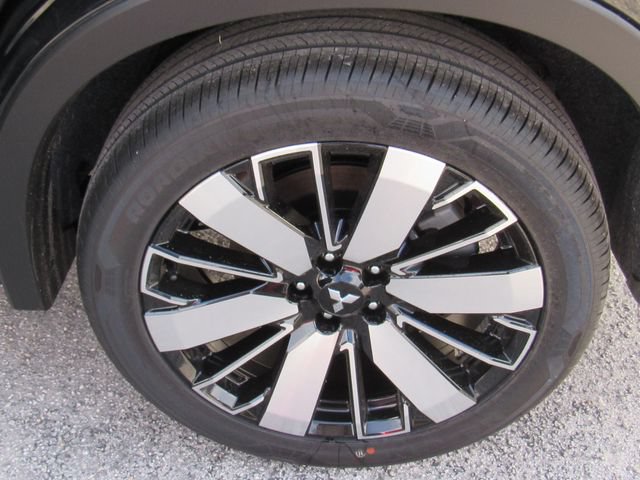 New 2026 Mitsubishi Outlander SE FWD image 8