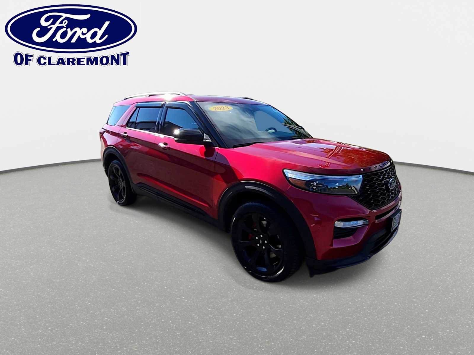 Used 2023 Ford Explorer ST w/ Equipment Group 401A AWD/4WD image 2