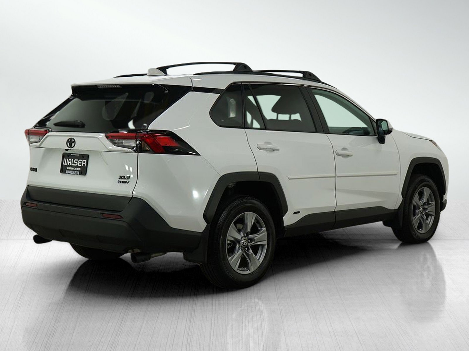 Used 2025 Toyota RAV4 XLE image 5