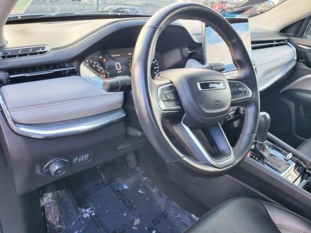 Used 2022 Jeep Compass Limited image 8