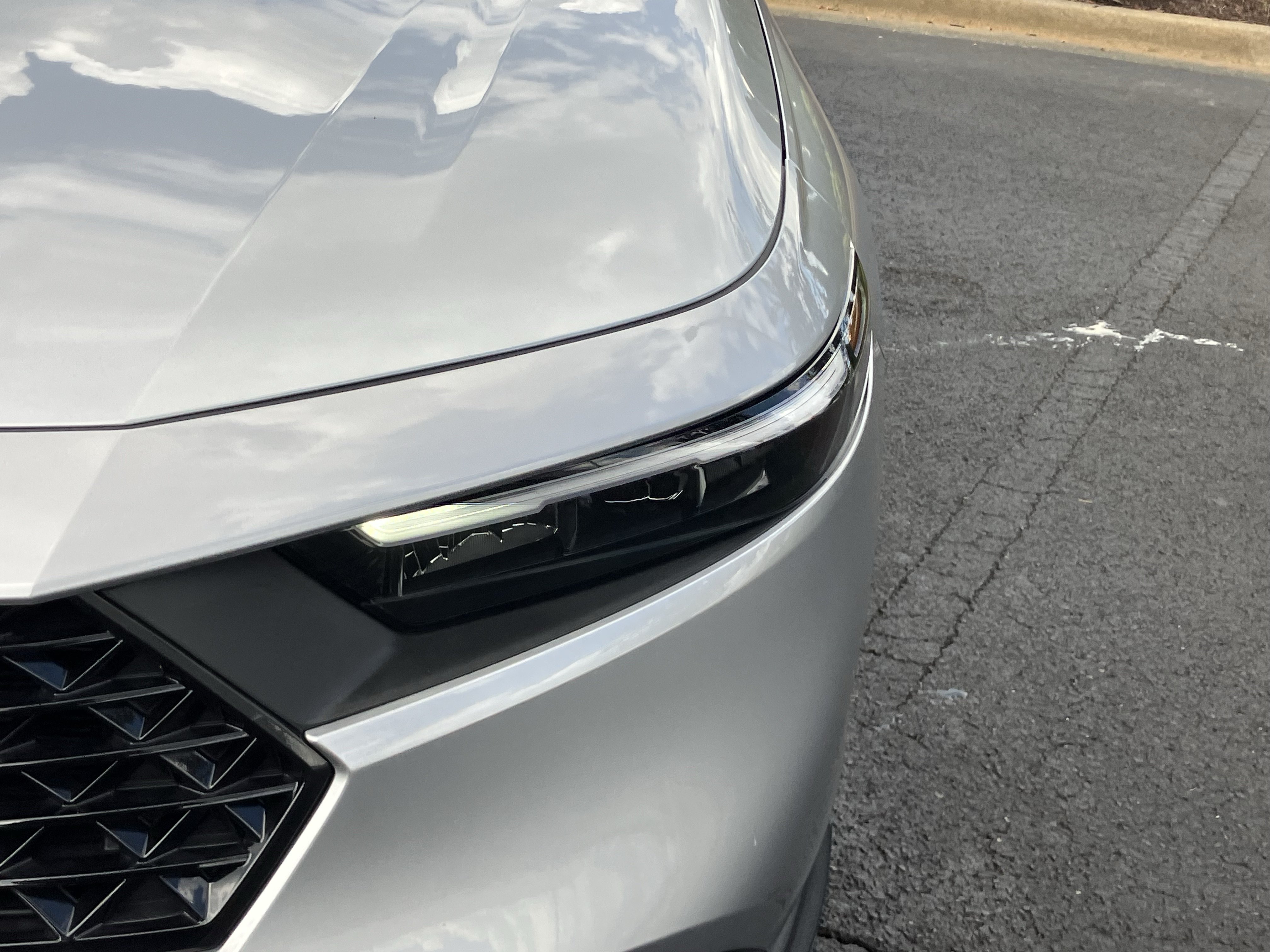 Used 2025 Honda Accord SE image 5
