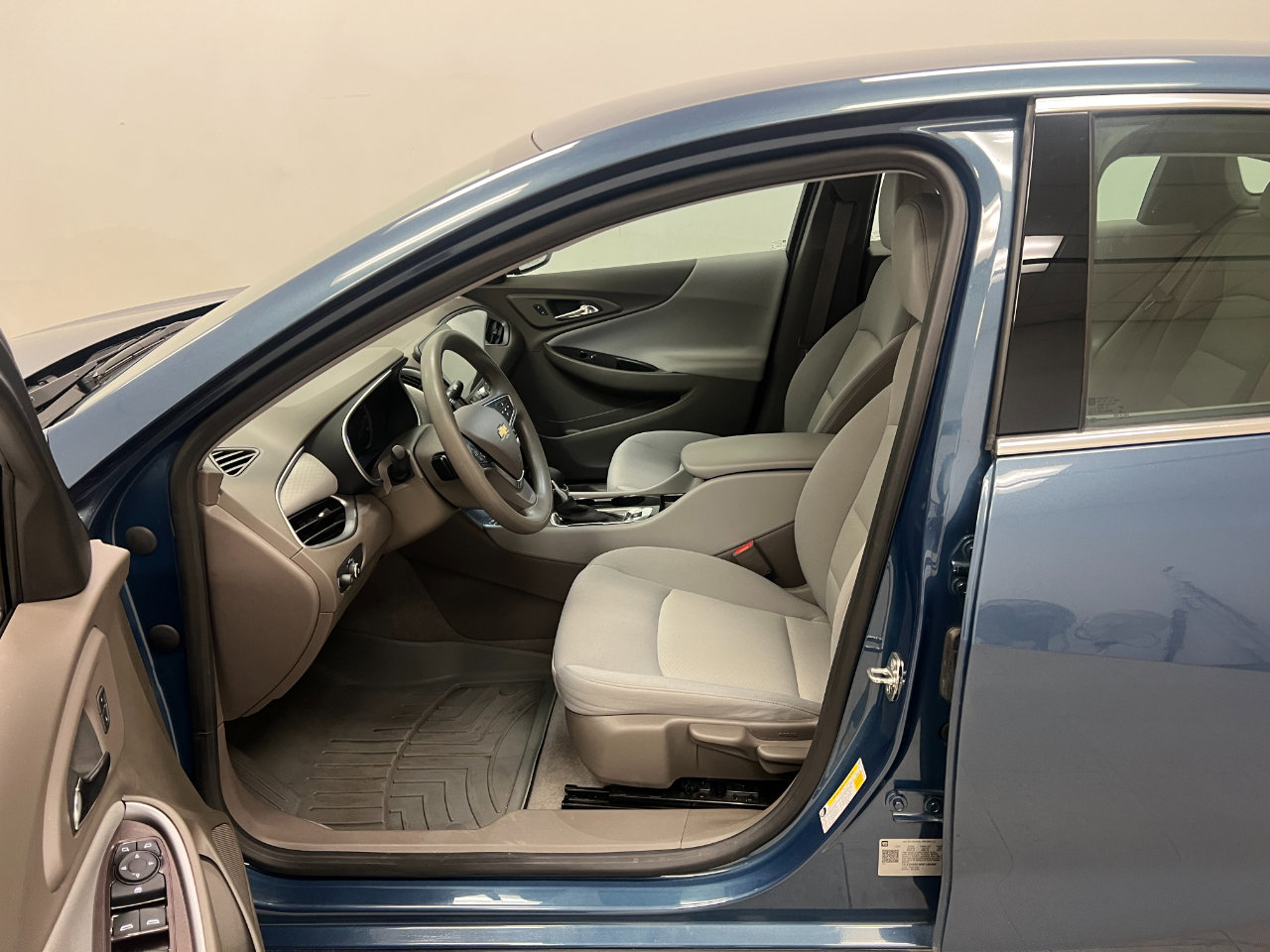 Used 2024 Chevrolet Malibu LS image 20