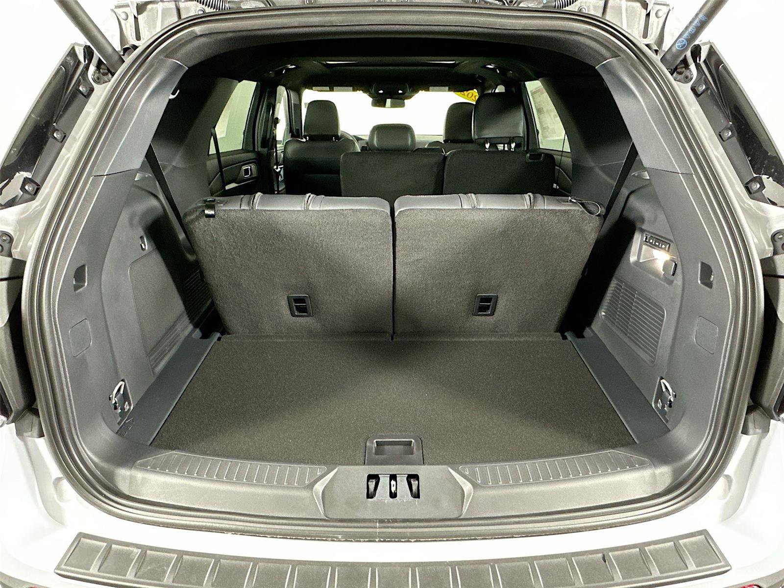 New 2026 Ford Explorer ST w/ Sun And Sound Package image 27