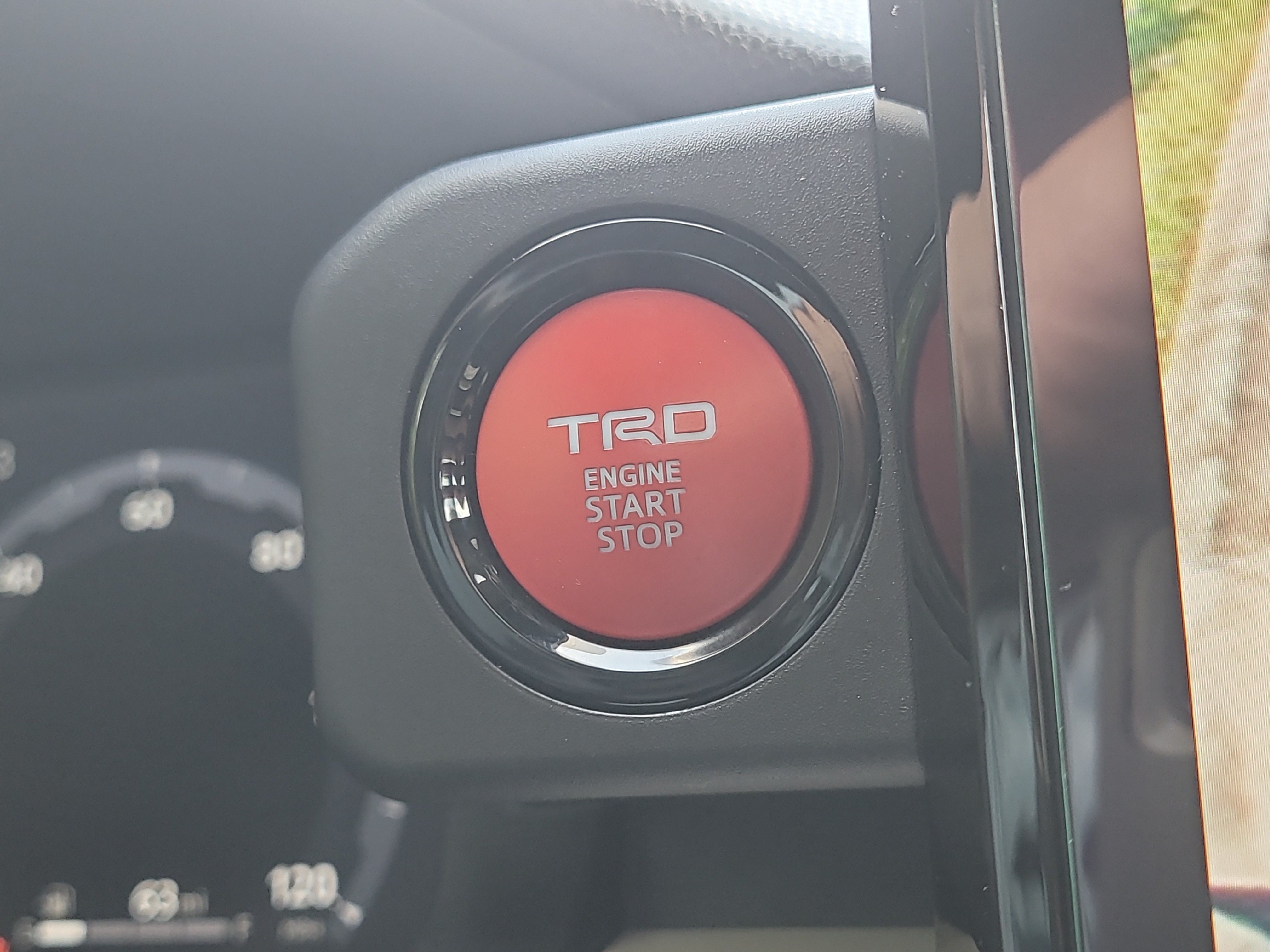 Certified 2024 Toyota Tacoma TRD Sport RWD image 28