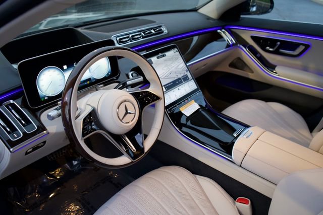 New 2026 Mercedes-Benz S 500 4MATIC image 19