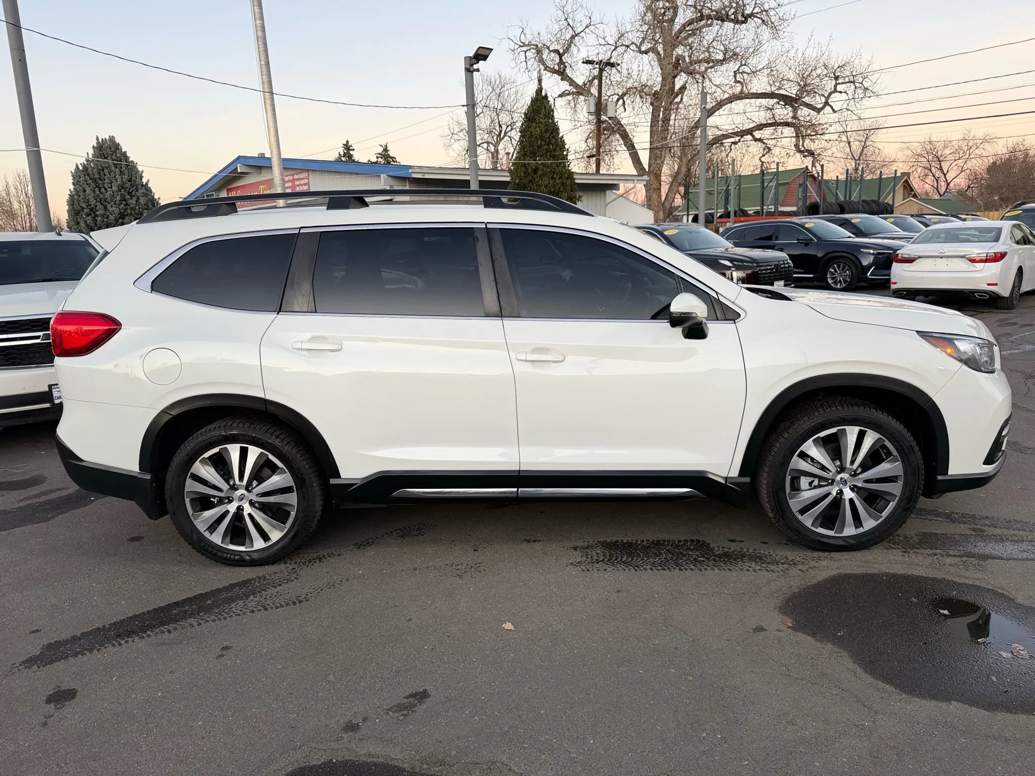 Used 2021 Subaru Ascent Limited w/ Technology Package image 10