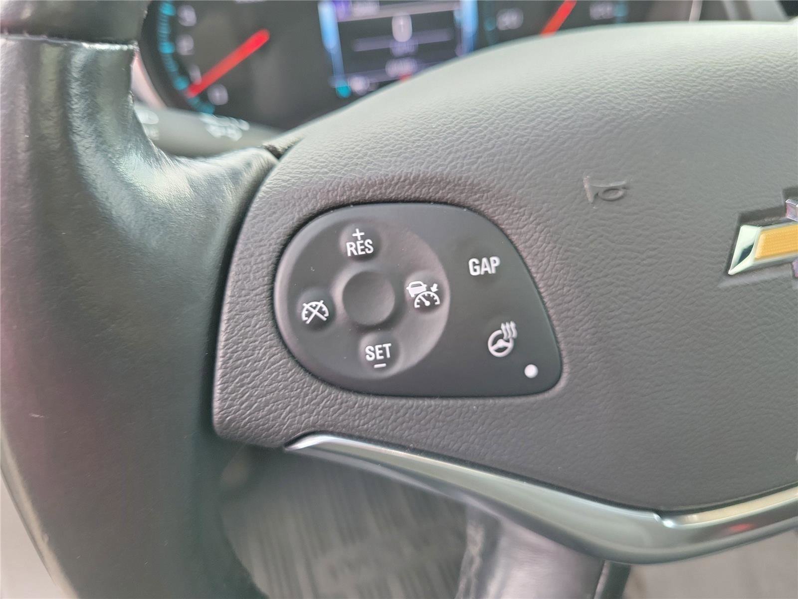 Used 2018 Chevrolet Impala Premier w/ Premier Confidence Package FWD image 24