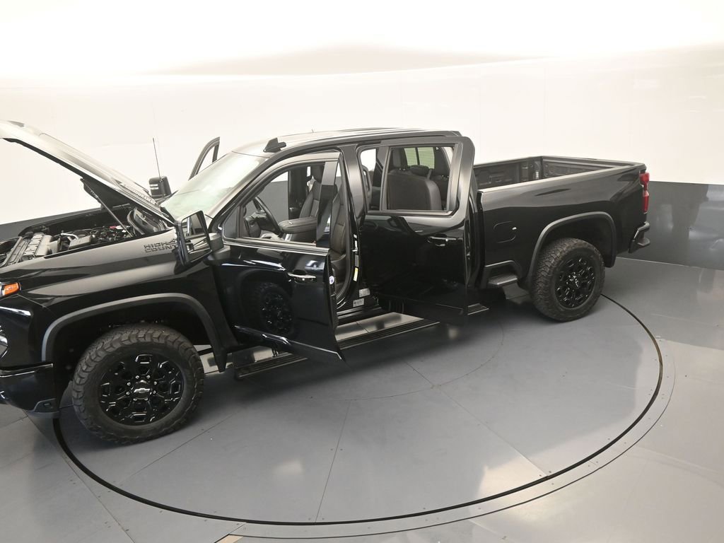 Used 2024 Chevrolet Silverado 2500 High Country w/ Midnight Edition AWD/4WD image 72