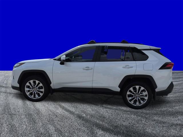 Used 2025 Toyota RAV4 Limited FWD image 7