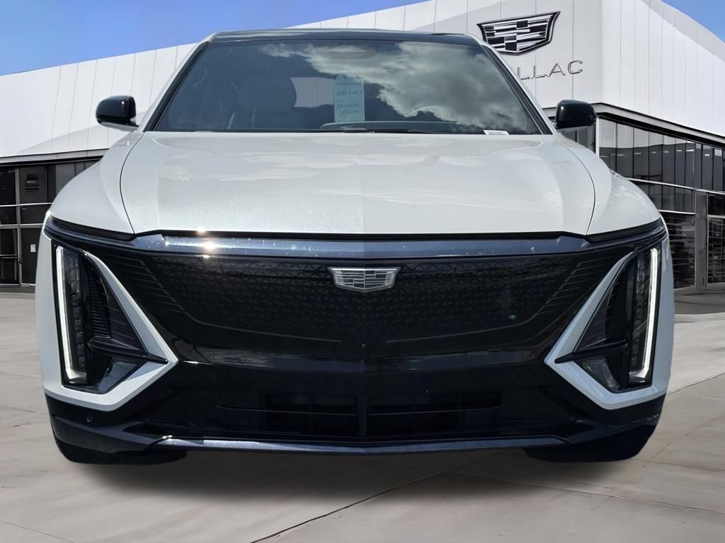 Certified 2024 Cadillac Lyriq Sport w/ LPO, Floor Liner Package RWD image 4