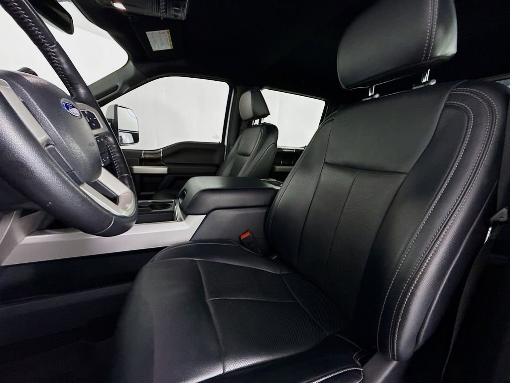 Used 2022 Ford F350 Lariat w/ Lariat Value Package image 5