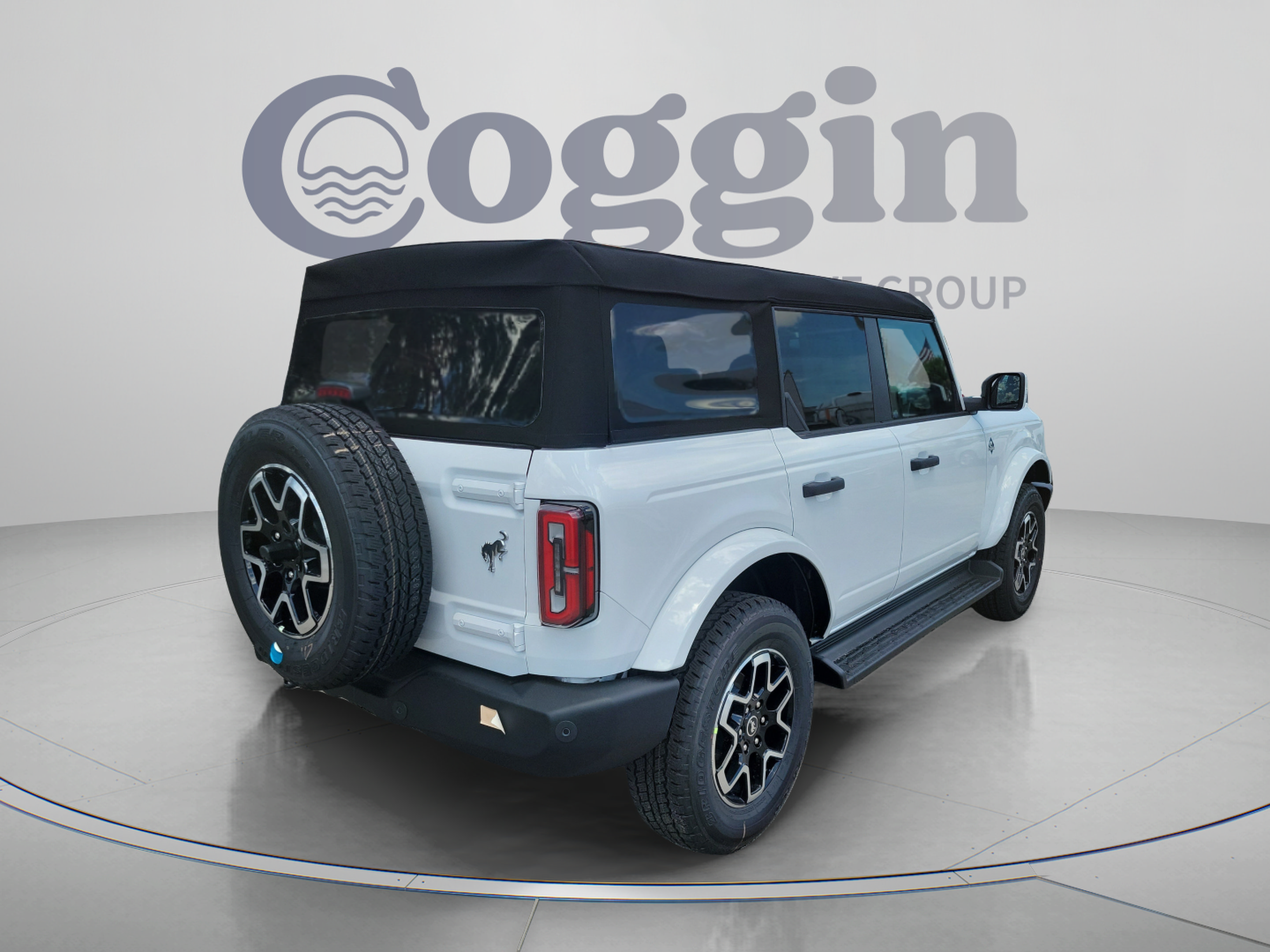 New 2026 Ford Bronco Outer Banks AWD/4WD image 3