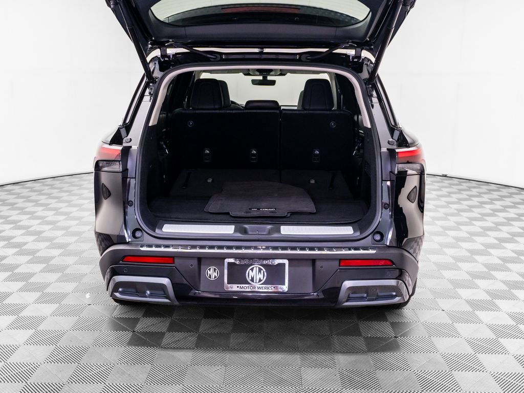 Used 2023 INFINITI QX60 Sensory w/ Cargo Package AWD/4WD image 35