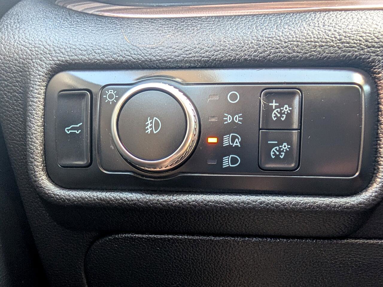 Used 2020 Ford Explorer Limited image 20