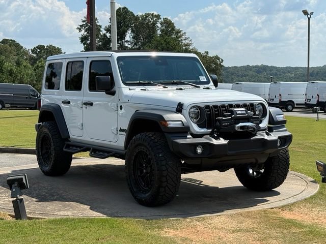 Used 2025 Jeep Wrangler Unlimited Sport AWD/4WD image 9