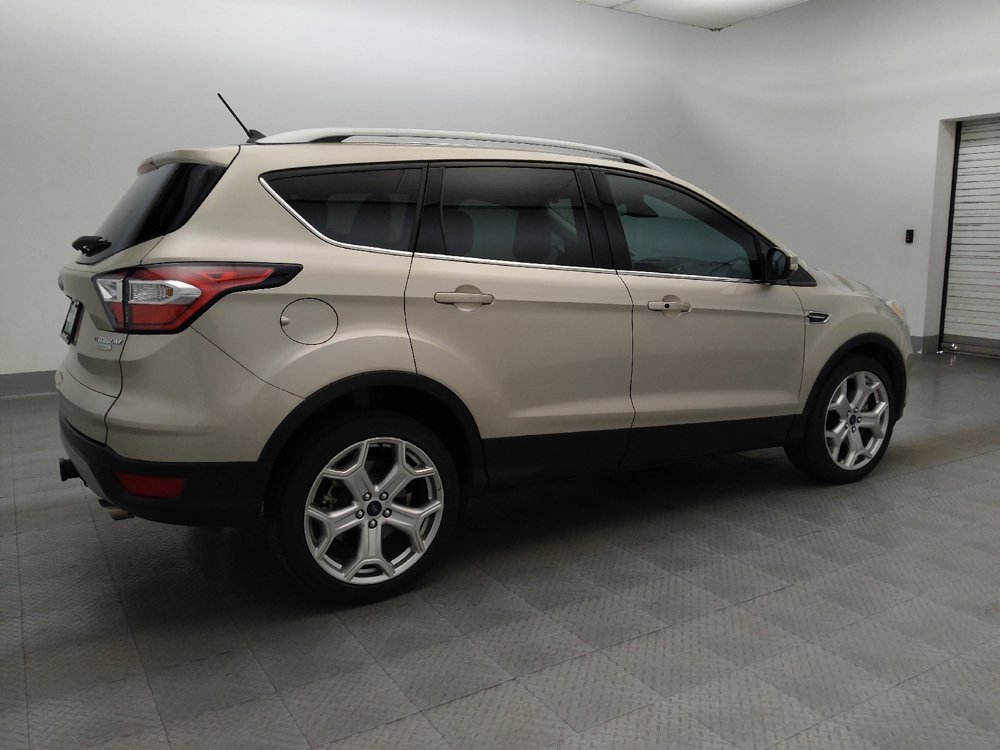 Used 2018 Ford Escape Titanium w/ Ford Safe & Smart Package image 9