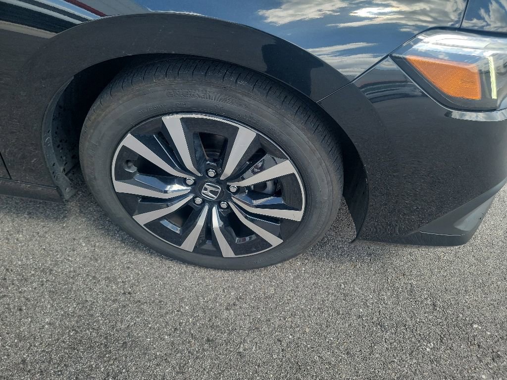 Used 2022 Honda Civic EX image 15