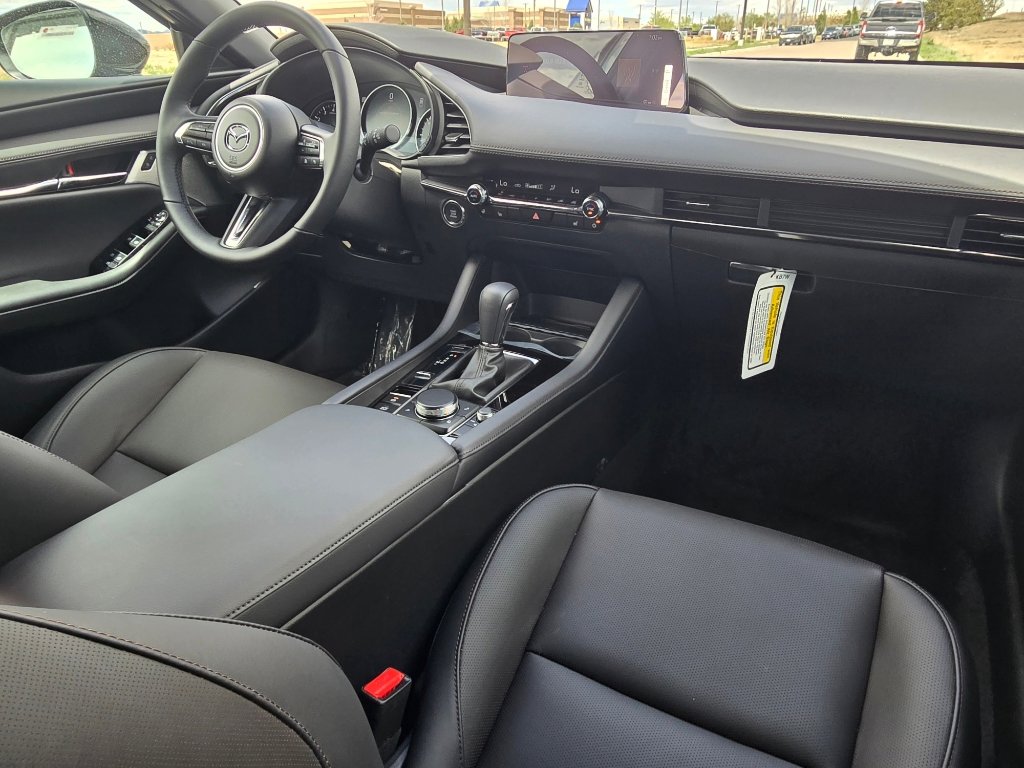 New 2026 MAZDA MAZDA3 Hatchback w/Premium Plus Pkg AWD/4WD image 26