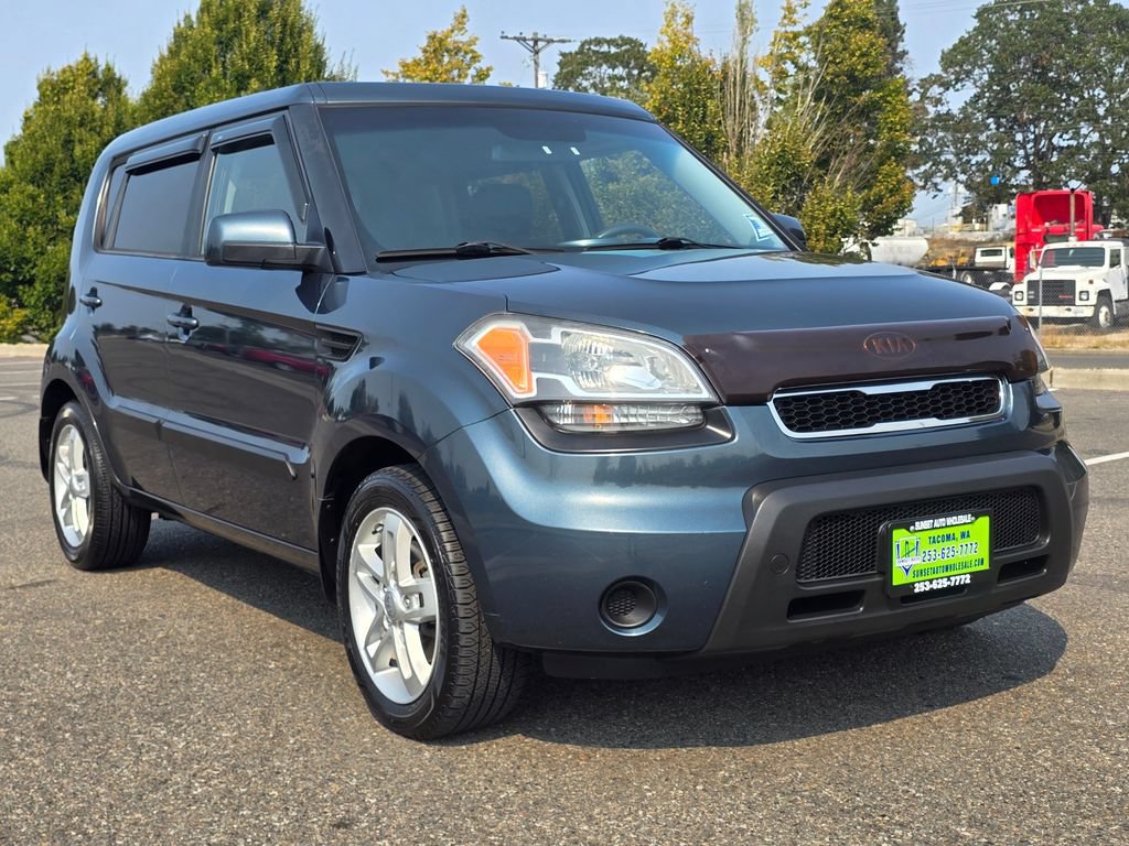 Used 2011 Kia Soul + w/ Audio Pkg FWD image 7