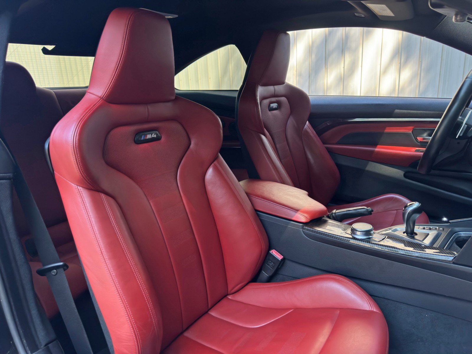 Used 2018 BMW M4 Coupe RWD image 34