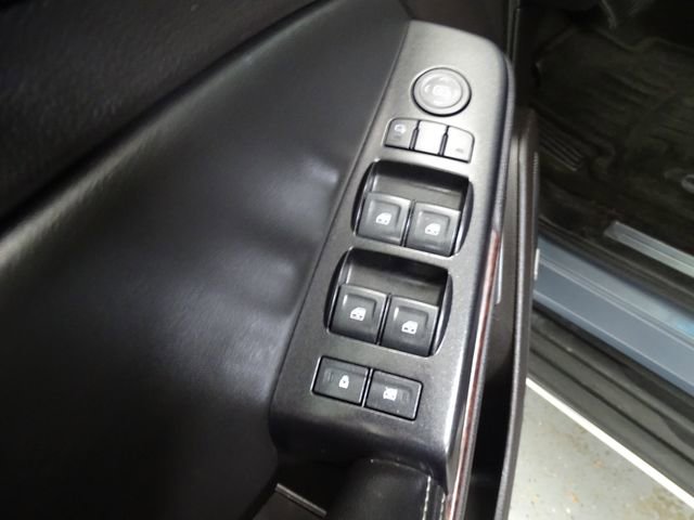 Used 2016 GMC Yukon SLT w/ Open Road Package AWD/4WD image 10