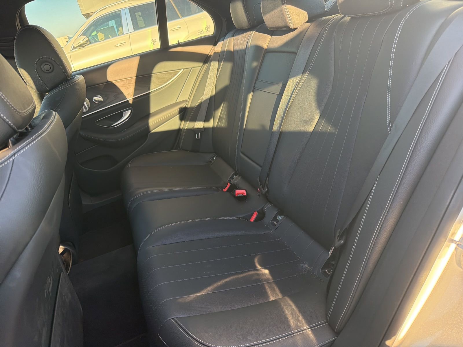 Used 2022 Mercedes-Benz E 350 Sedan image 7