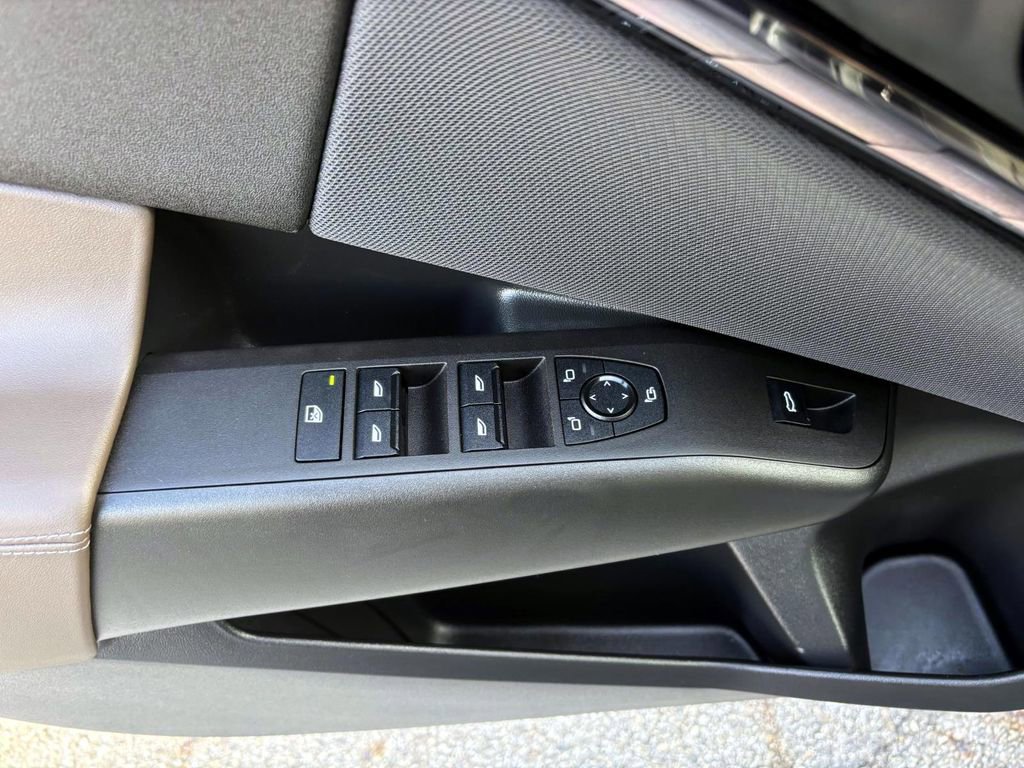 Certified 2025 BMW X3 xDrive30i w/ Convenience Package image 13