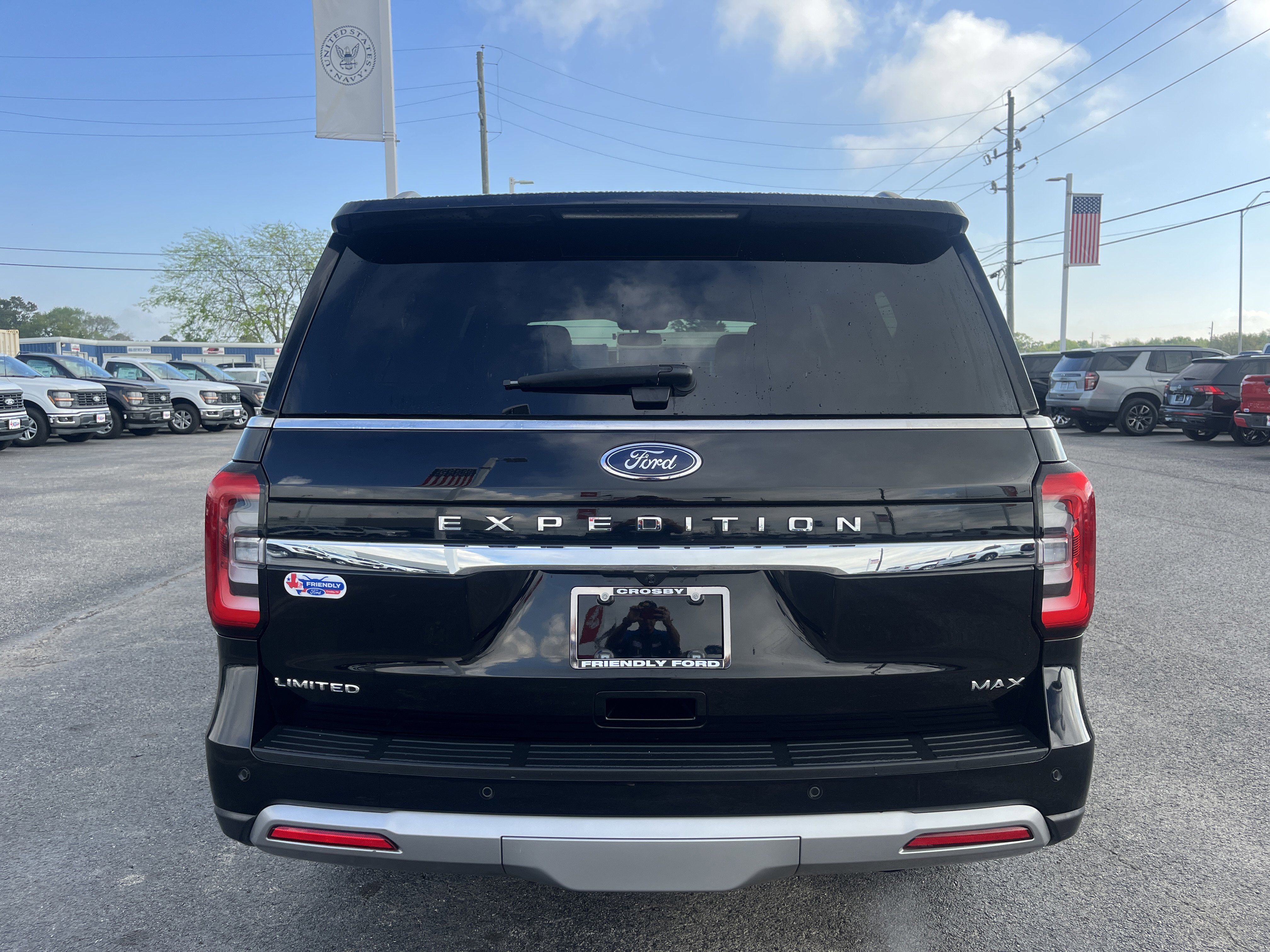 Used 2024 Ford Expedition Max Limited image 3