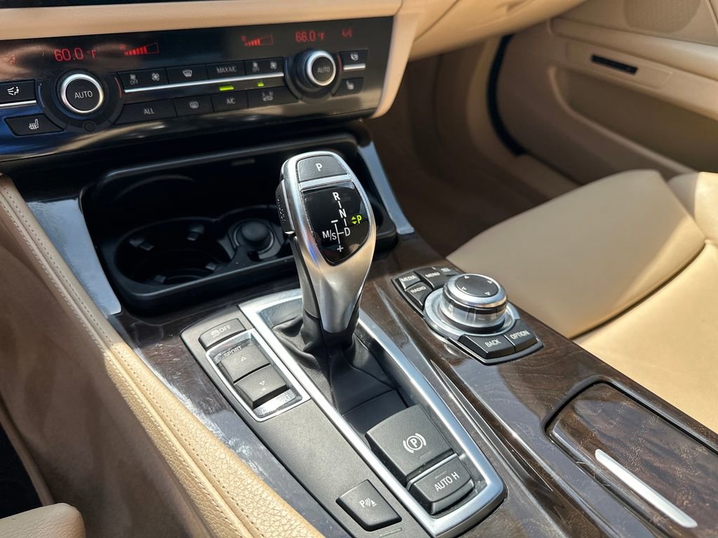 Used 2013 BMW 535i Sedan RWD image 24
