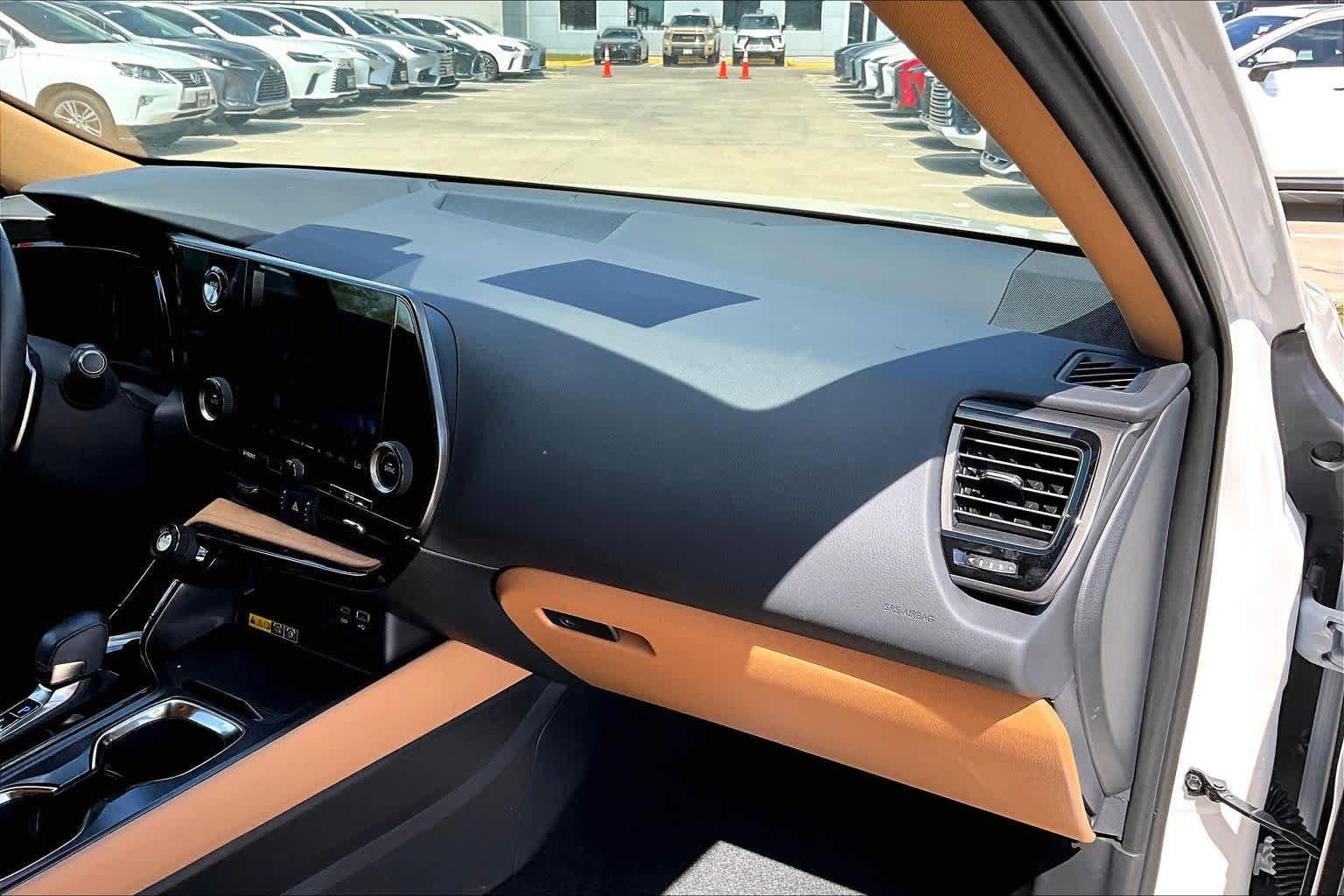 Used 2025 Lexus NX 250 FWD w/ Accessory Package (Z1) image 19