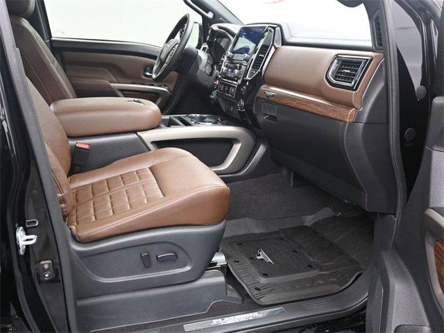 Used 2024 Nissan Titan Platinum Reserve w/ Moonroof Package image 13