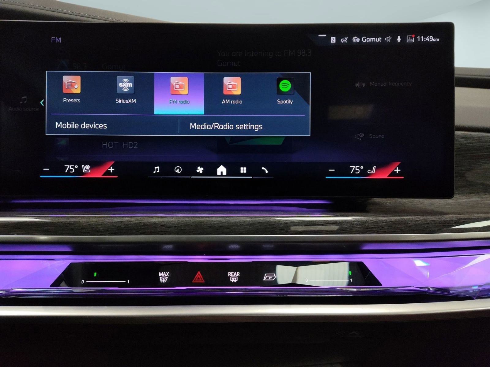 Certified 2023 BMW 760i xDrive w/ Luxury Rear Seating Package image 23